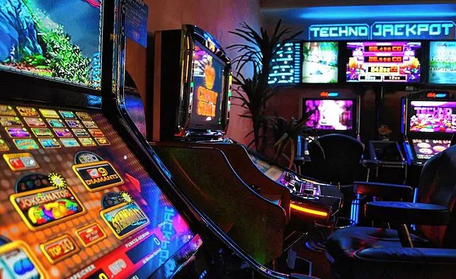 پاکستان میں Gunsbet Casino کا آن لائن کیسینو سیکشن کھولیں۔
